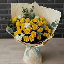 Букет цветов из:  Розы в Виллози