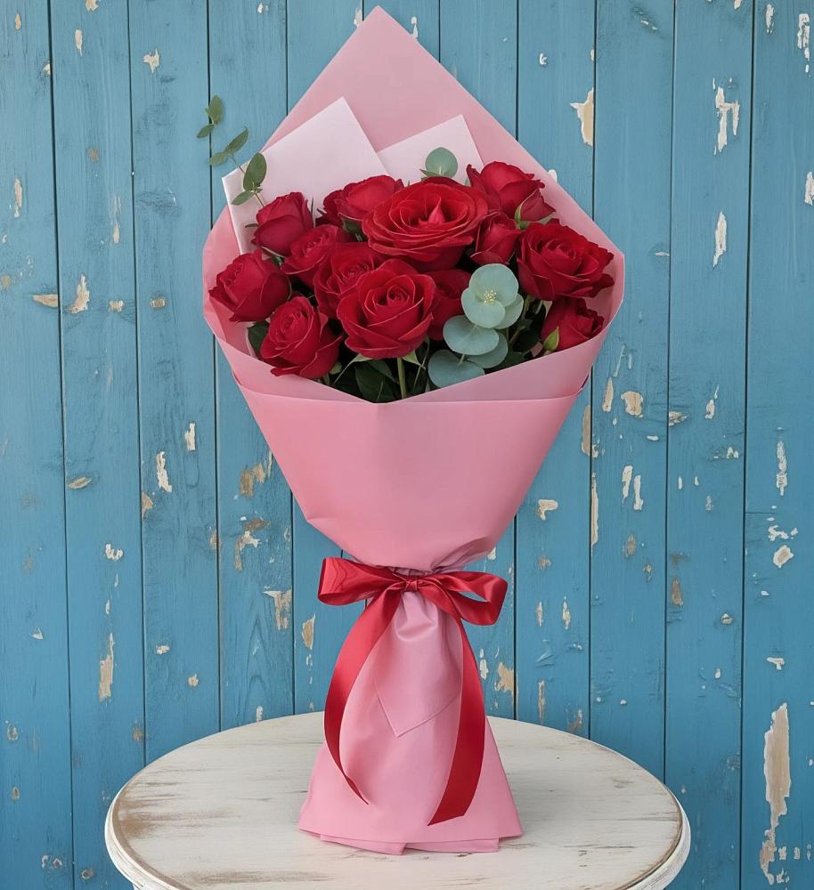 Букет цветов из: Розы в Виллози