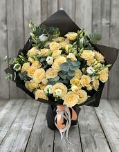 Букет цветов из:  Розы и Лизиантусы #REPLACE_PRED# Виллози