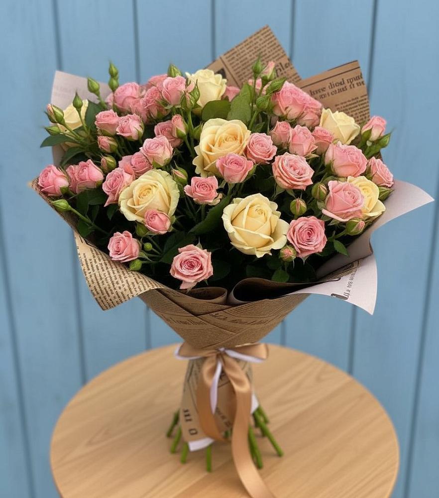 Букет цветов из: Розы в Виллози