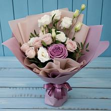Букет цветов из:  Розы и Лизиантусы в Виллози