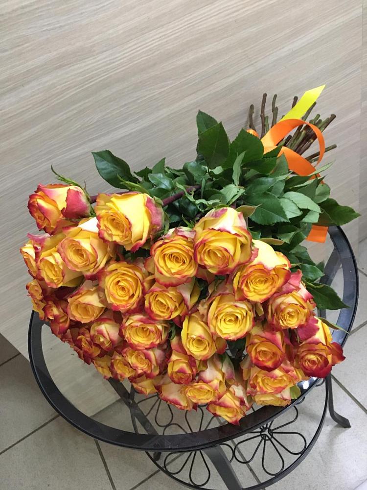 Букет Желтые розы в Виллози