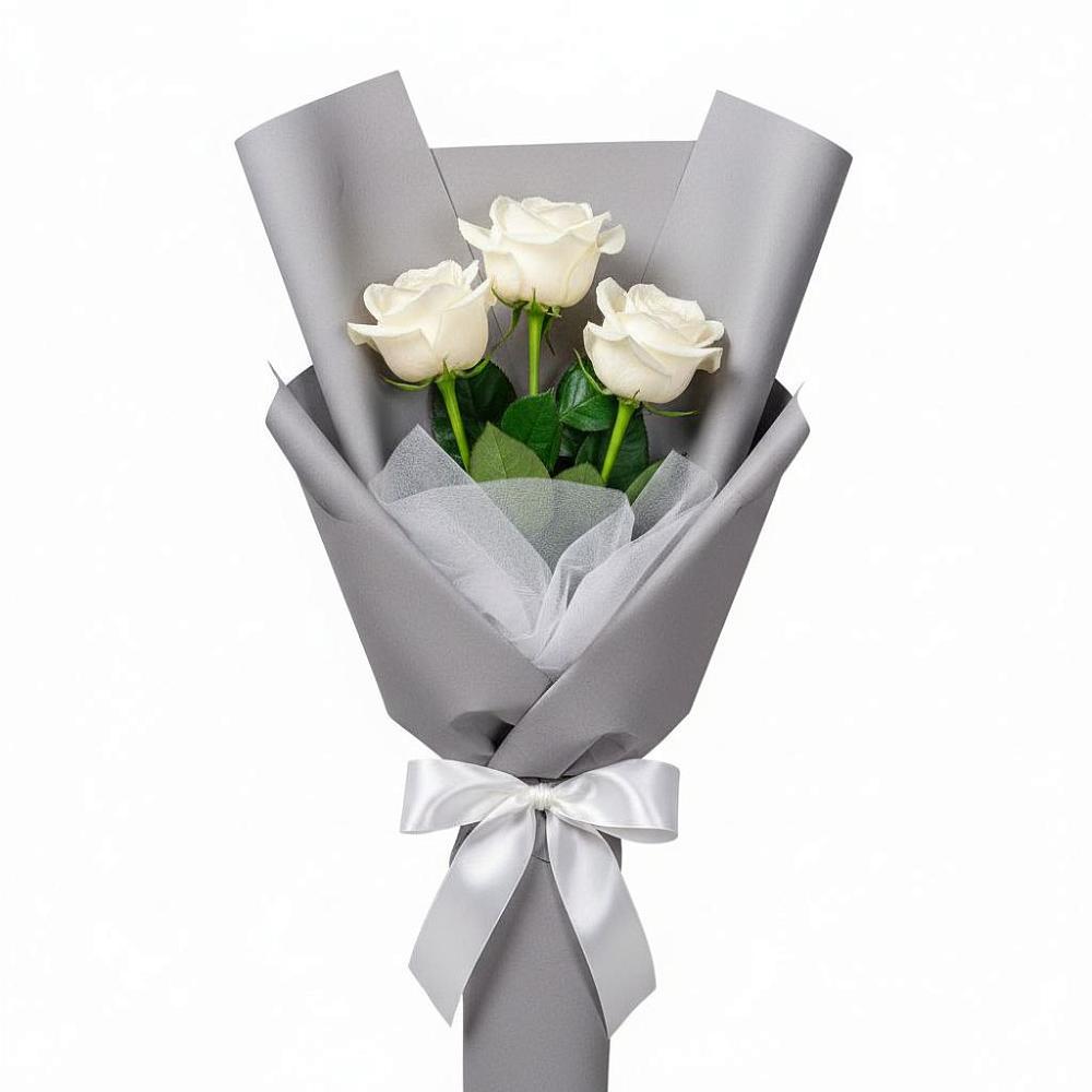 Букет 3 белые розы в Виллози
