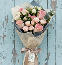 Букет цветов из:  Розы в Виллози