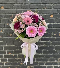 Букет цветов из:  Герберы и Хризантемы #REPLACE_PRED# Виллози