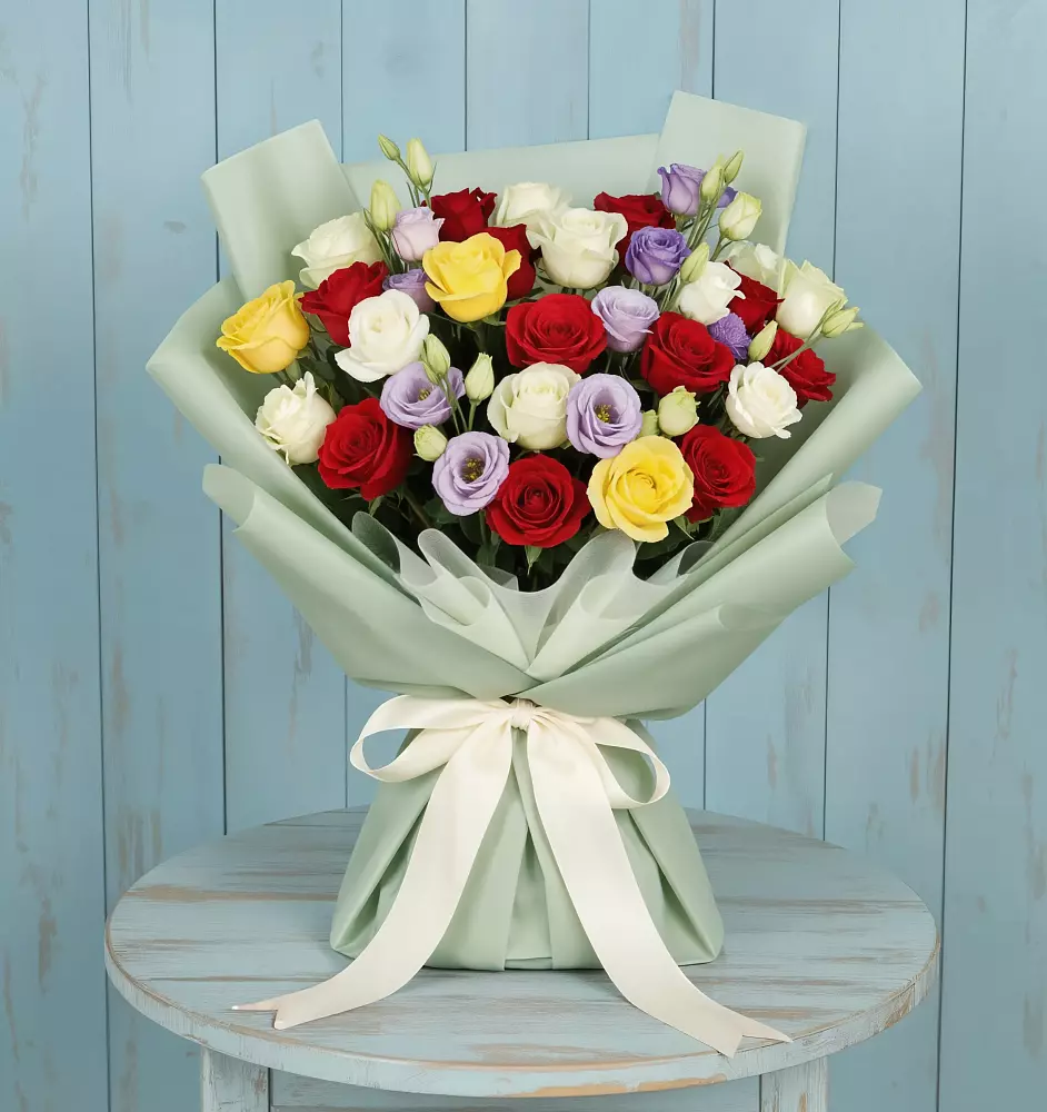 Букет цветов из: Розы в Виллози